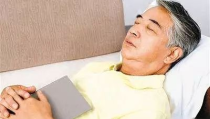 娱乐吃瓜君半夜睡不着,娱乐吃瓜君带你揭秘娱乐圈最新动态